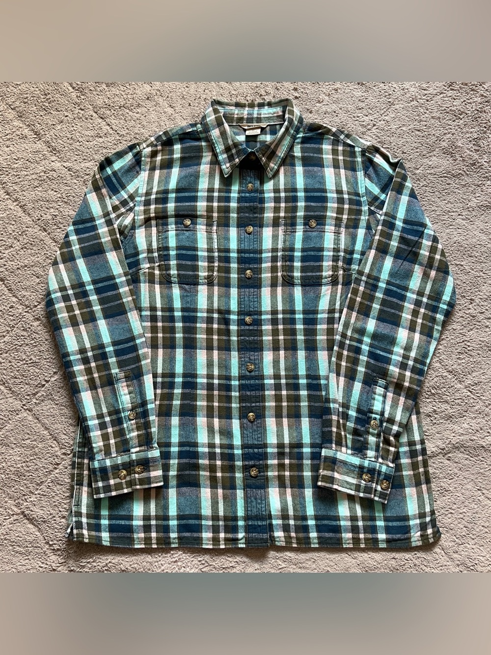 Duluth Trading Co. Plaid Button Down Flannel Sz M Cotton Western Rodeo Autumn